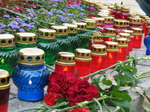 28234 Candles and flowers at famine memorial at St. Michael's Golden-Domed Monastery in Kiev.jpg